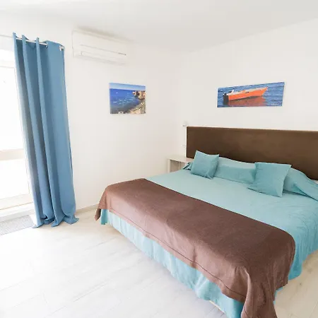 Luz Beach Apartments Ξενοδοχείο με διαμερίσματα 3*