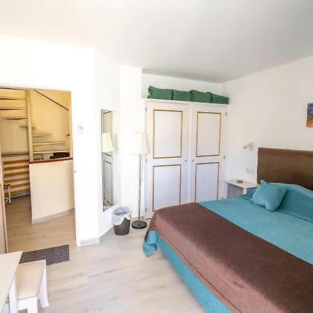 Luz Beach Apartments 4*