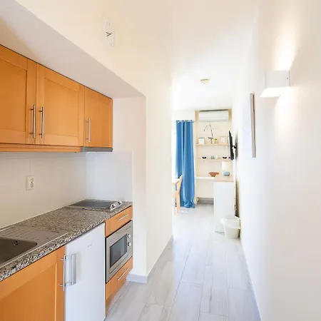 Ξενοδοχείο με διαμερίσματα Luz Beach Apartments 3*
