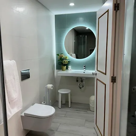 Ξενοδοχείο με διαμερίσματα Luz Beach Apartments