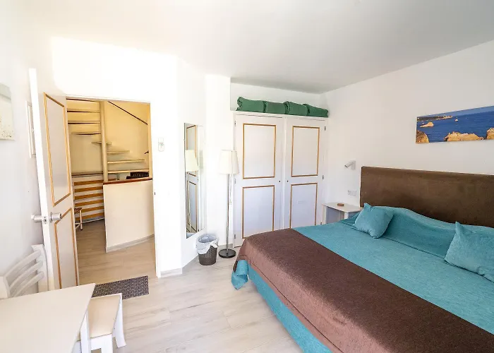 Luz Beach Apartments 4*